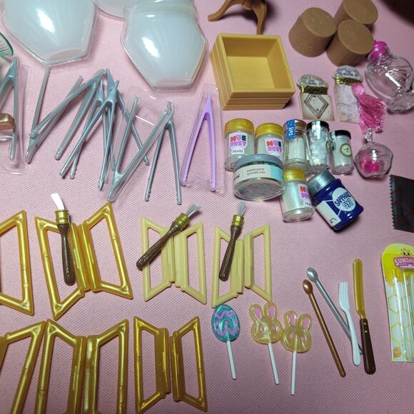 MGA Make it Miniverse Lifestyle Lot Koi Harry Potter Happy Hour Food Barbie Doll - Picture 14 of 16